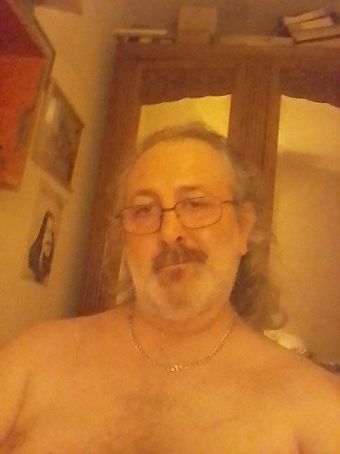 Eucher - Site rencontres gay à Jenins Profil de Eucher, 37 ans, Site rencontres gay à Jenins (Grisons)