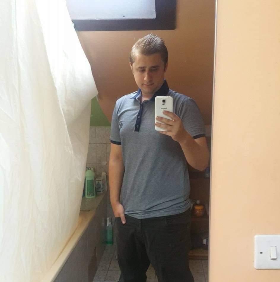 Vasken - Site rencontres gay à Flerden Profil de Vasken, 42 ans, Site rencontres gay à Flerden (Grisons)