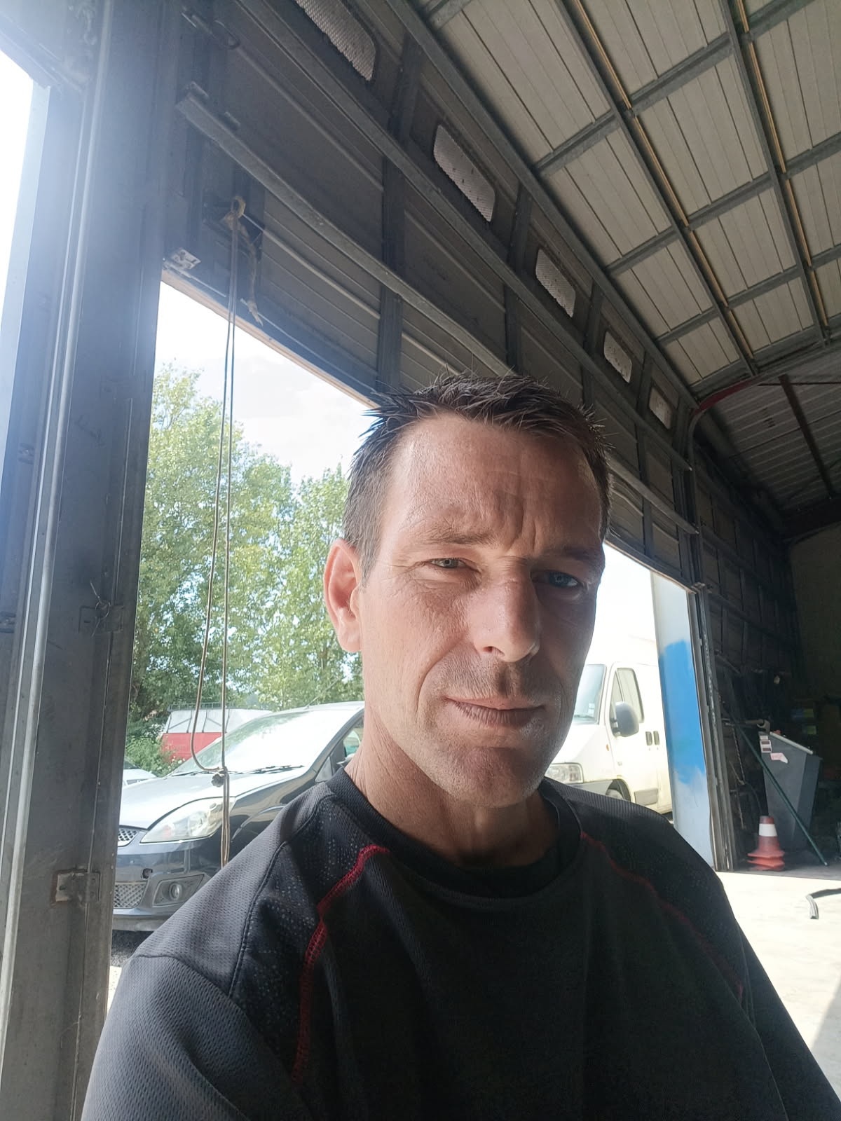Rénald - Site rencontres gay à Jenaz Profil de Rénald, 30 ans, Site rencontres gay à Jenaz (Grisons)