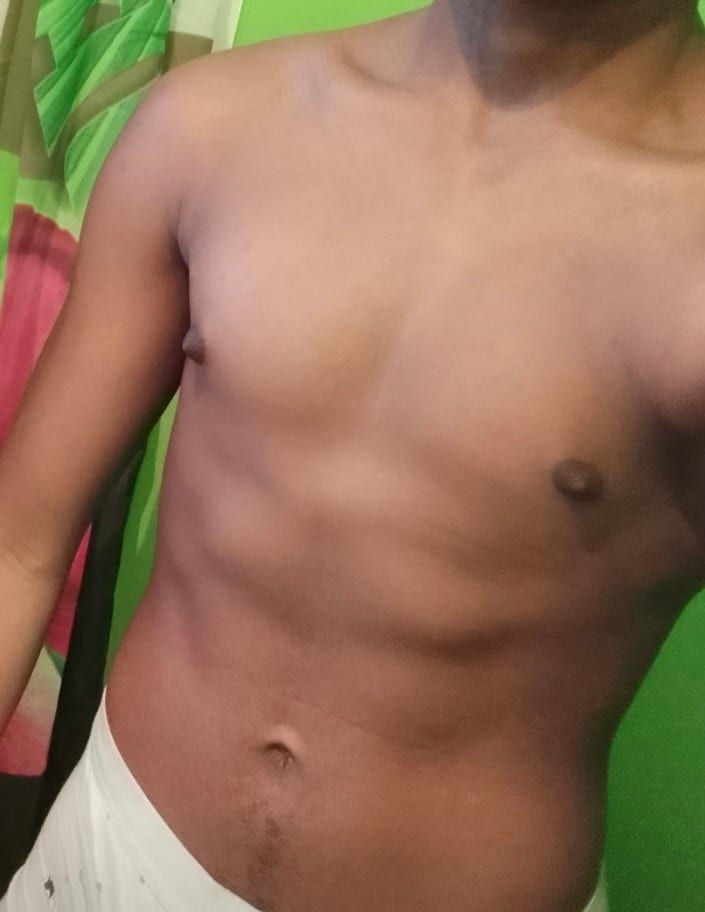 Eutrope - Site rencontres gay à Démoret Profil de Eutrope, 34 ans, Site rencontres gay à Démoret (Vaud)