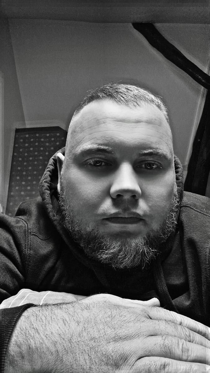 Anthonny - Site rencontres gay à Avully Profil de Anthonny, 42 ans, Site rencontres gay à Avully (Genève)