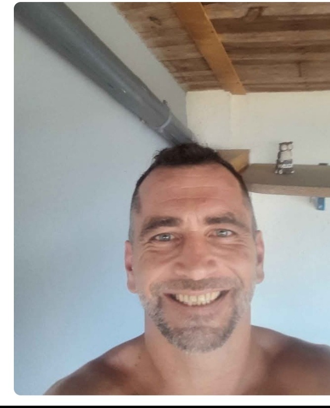 Nikita - Site rencontres gay à Avers Profil de Nikita, 28 ans, Site rencontres gay à Avers (Grisons)