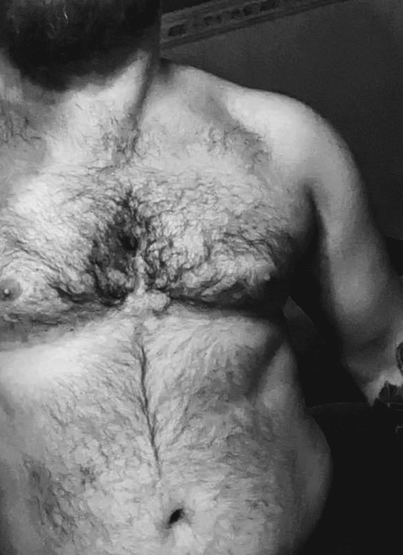 Yoël - Site rencontres gay à Melide Profil de Yoël, 44 ans, Site rencontres gay à Melide (Tessin)