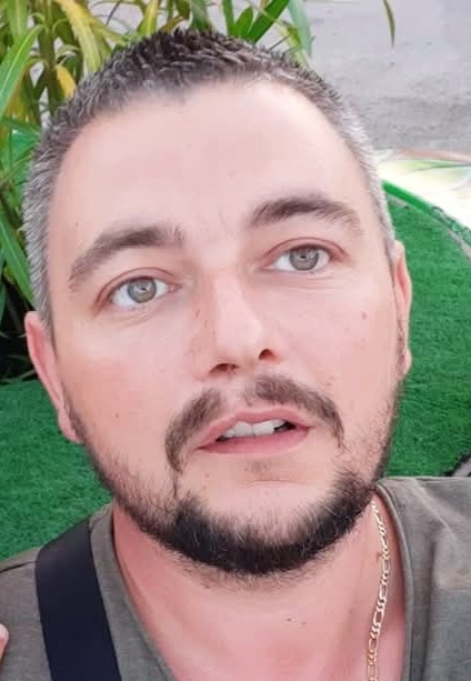 Moumine - Site rencontres gay à Premier Profil de Moumine, 42 ans, Site rencontres gay à Premier (Vaud)