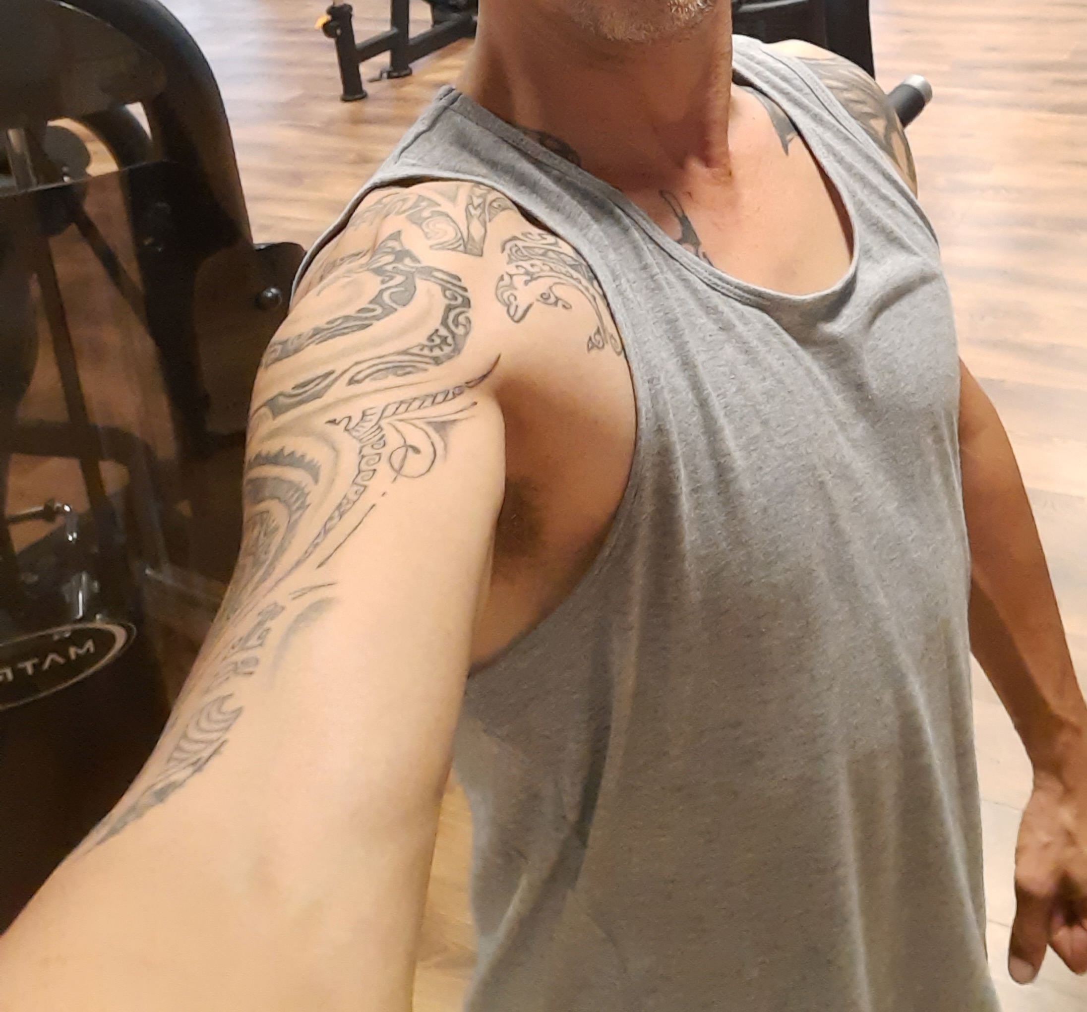 Paco - Site rencontres gay à Genolier Profil de Paco, 39 ans, Site rencontres gay à Genolier (Vaud)