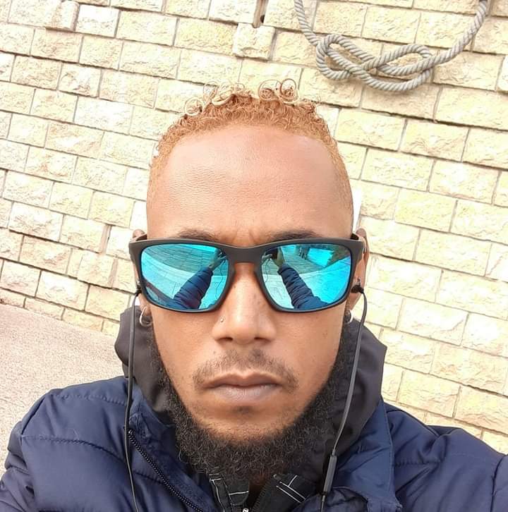 Hacene - Site rencontres gay à Liebefeld Profil de Hacene, 36 ans, Site rencontres gay à Liebefeld (Berne)