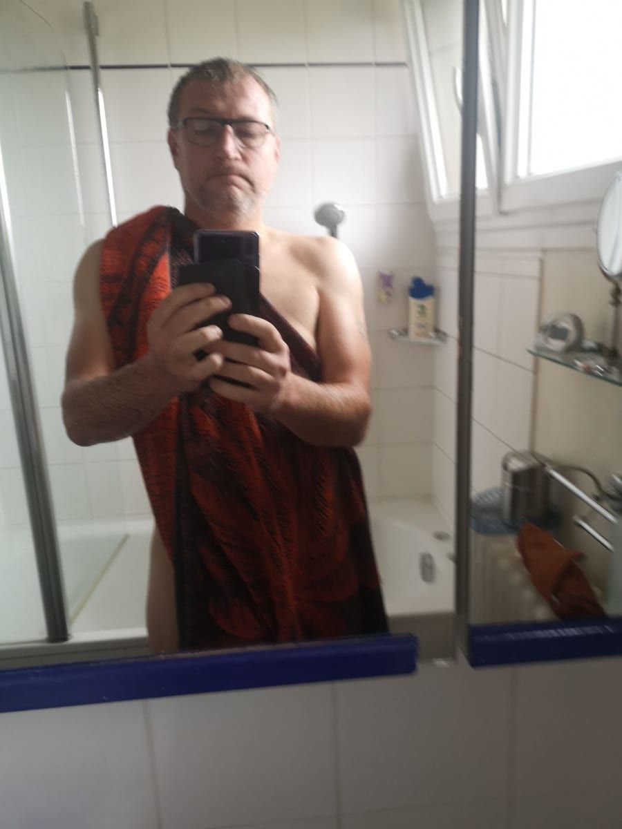 Djody - Site rencontres gay à Oron-le-Châtel Profil de Djody, 29 ans, Site rencontres gay à Oron-le-Châtel (Vaud)