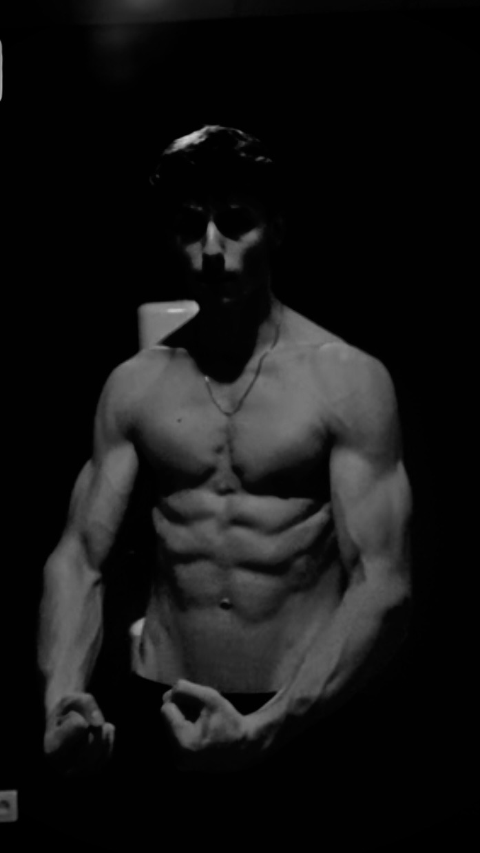 Sofyene - Site rencontres gay à Deitingen Profil de Sofyene, 27 ans, Site rencontres gay à Deitingen (Soleure)