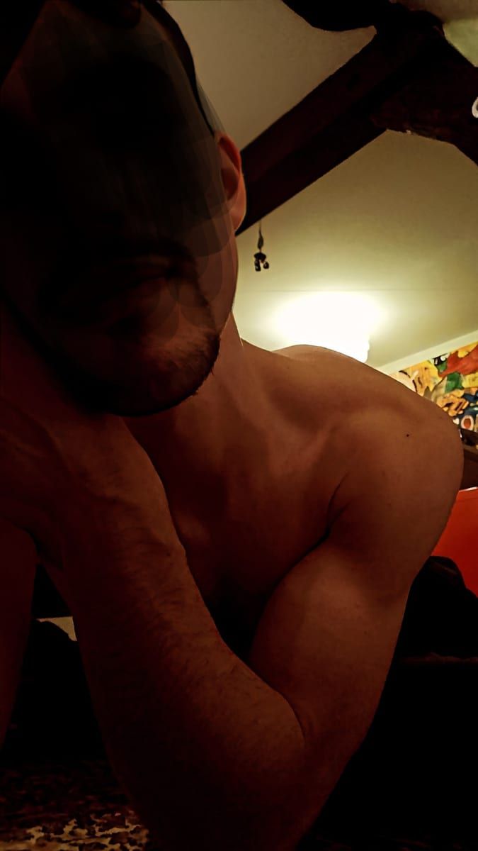 Sadik - Site rencontres gay à Gempenach Profil de Sadik, 28 ans, Site rencontres gay à Gempenach (Fribourg)