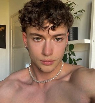 David-olivier - Site rencontres gay à Wolfwil Profil de David-olivier, 23 ans, Site rencontres gay à Wolfwil (Soleure)