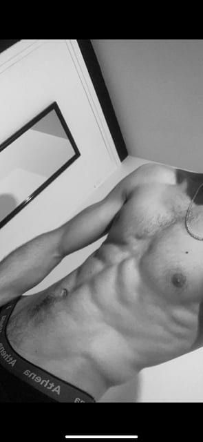 Abdelsalem - Site rencontres gay à Jenins Profil de Abdelsalem, 38 ans, Site rencontres gay à Jenins (Grisons)