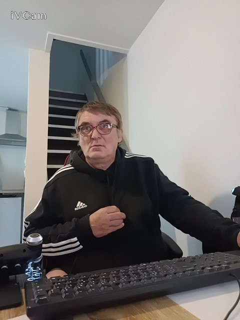 Aina - Site rencontres gay à Gempenach Profil de Aina, 32 ans, Site rencontres gay à Gempenach (Fribourg)