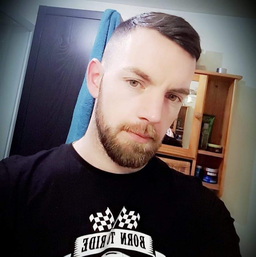 Adonis - Site rencontres gay à Zuzwil BE Profil de Adonis, 35 ans, Site rencontres gay à Zuzwil BE (Berne)