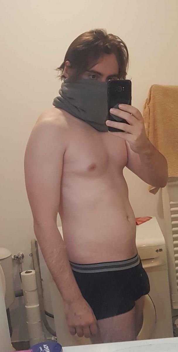 Tayler - Site rencontres gay à Langwies Profil de Tayler, 39 ans, Site rencontres gay à Langwies (Grisons)