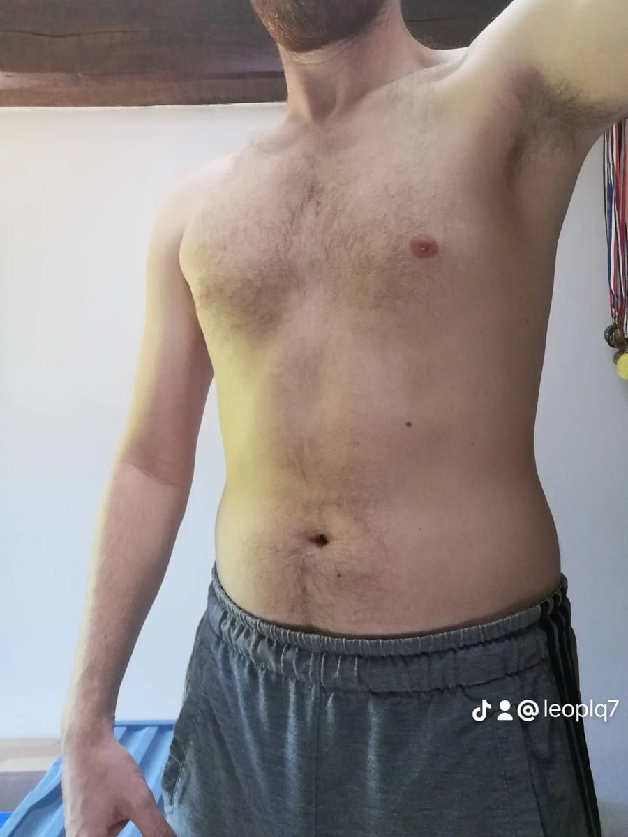 Jemy - Site rencontres gay à Vilars NE Profil de Jemy, 42 ans, Site rencontres gay à Vilars NE (Neuchâtel)