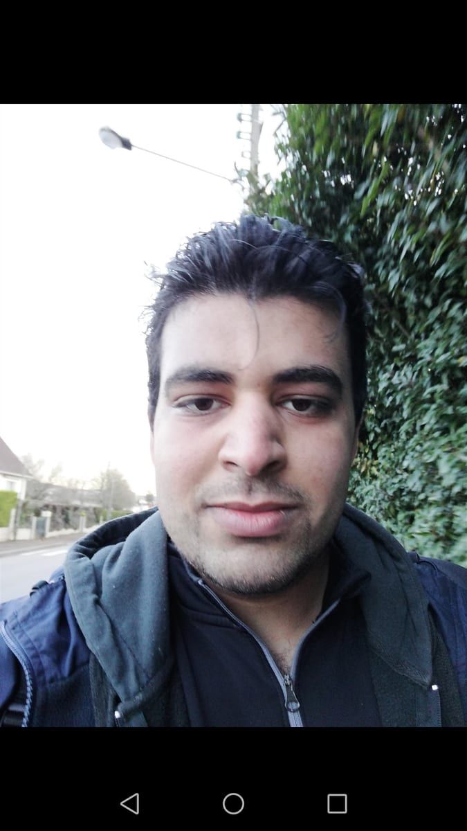 Karim - Site rencontres gay à Juf Profil de Karim, 45 ans, Site rencontres gay à Juf (Grisons)