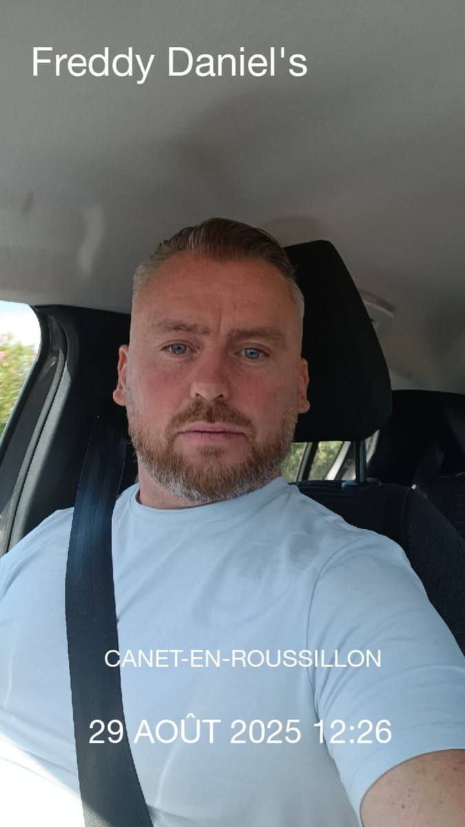 Eliaou - Site rencontres gay à Yvorne Profil de Eliaou, 37 ans, Site rencontres gay à Yvorne (Vaud)