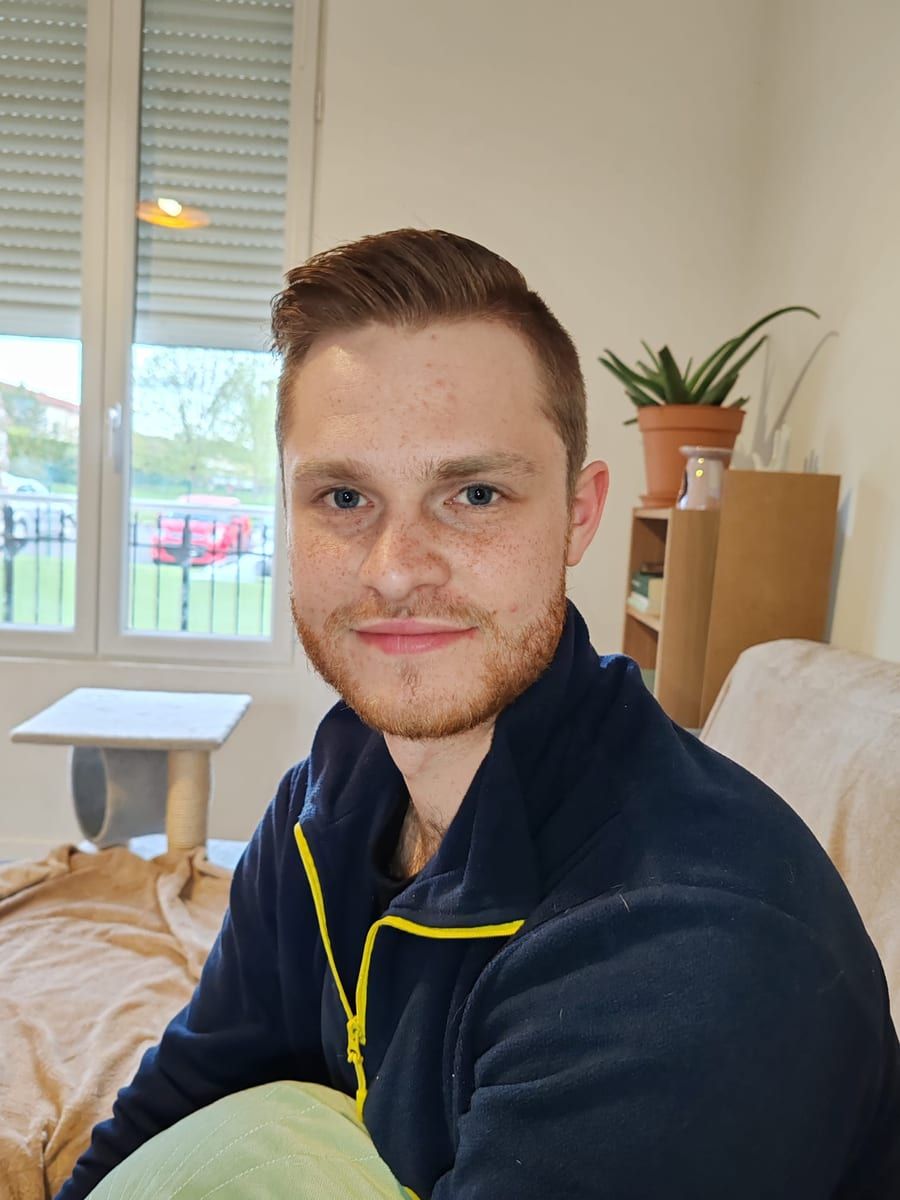 Paul-yves - Site rencontres gay à Commugny Profil de Paul-yves, 22 ans, Site rencontres gay à Commugny (Vaud)
