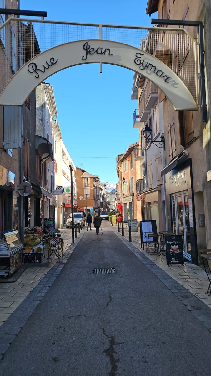 Gontran - Site rencontres gay à Founex Profil de Gontran, 27 ans, Site rencontres gay à Founex (Vaud)