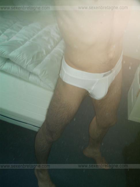 Elimane - Site rencontres gay à Zuzwil SG Profil de Elimane, 38 ans, Site rencontres gay à Zuzwil SG (Saint-Gall)