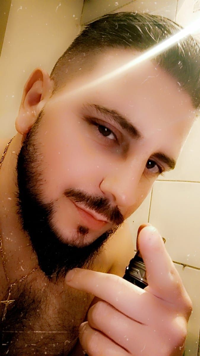 Magdi - Site rencontres gay à Bondo Profil de Magdi, 28 ans, Site rencontres gay à Bondo (Grisons)