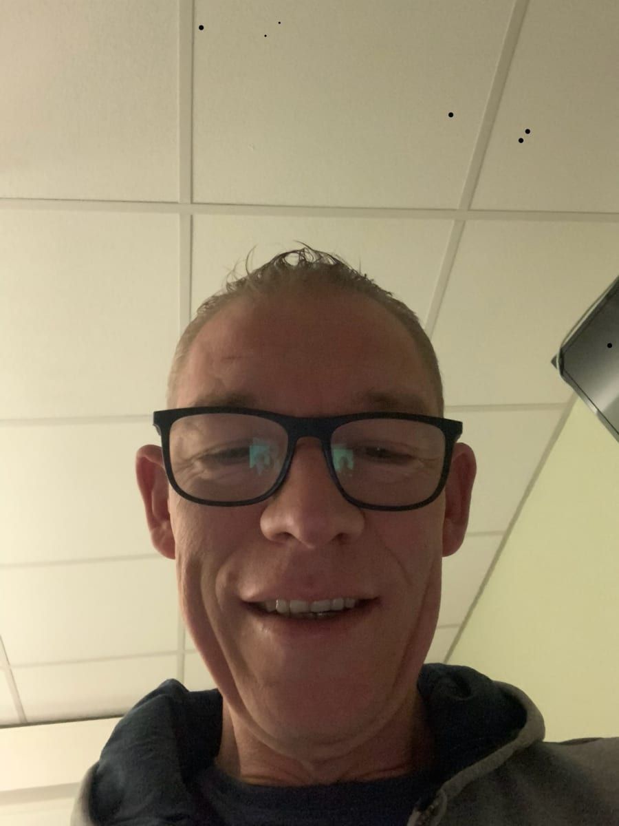 Silvano - Site rencontres gay à Zweilütschinen Profil de Silvano, 34 ans, Site rencontres gay à Zweilütschinen (Berne)